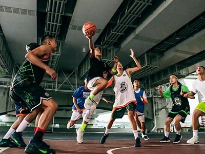 曼联vs女王公园巡游者录像